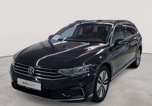 Volkswagen Passat, 2021
