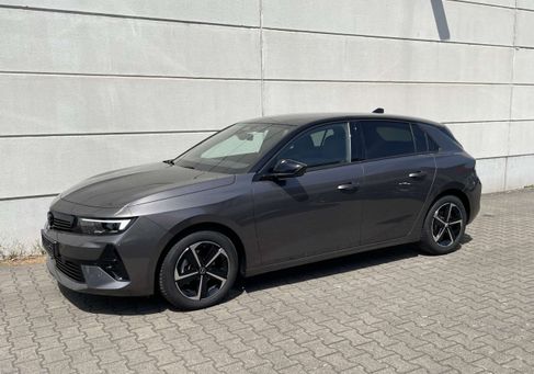 Opel Astra, 2025