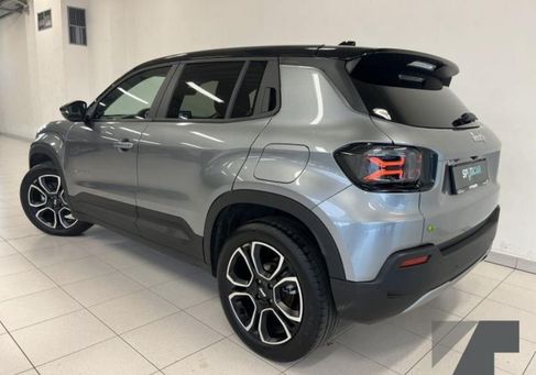 Jeep, 2024 3