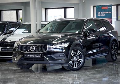 Volvo V60 Cross Country, 2023