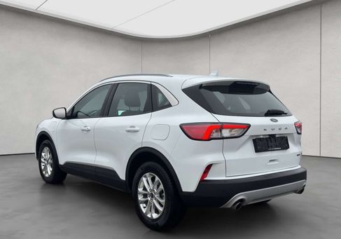 Ford Kuga, 2022