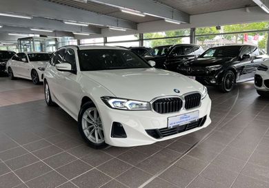 BMW 318, 2023
