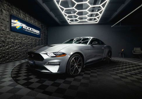Ford Mustang, 2021