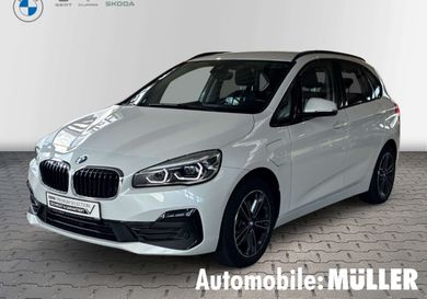 BMW 225, 2021