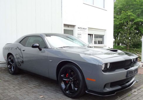 Dodge Challenger, 2018