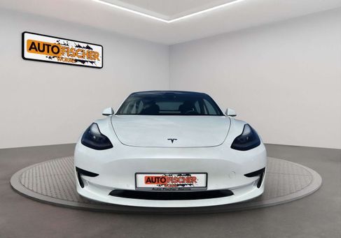 Tesla Model 3, 2020