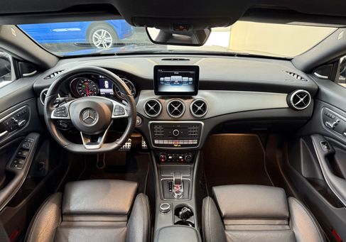 Mercedes-Benz CLA 45 AMG Shooting Brake, 2016