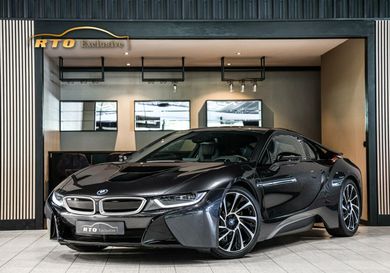 BMW i8, 2015
