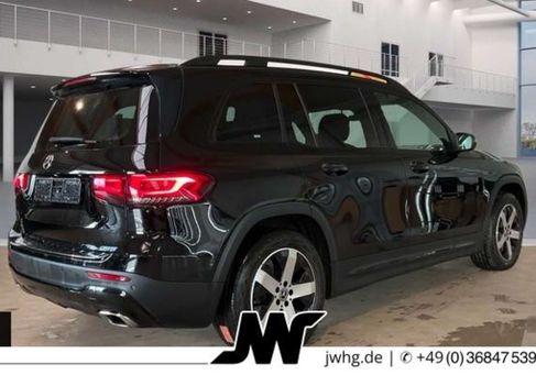 Mercedes-Benz GLB 200, 2021