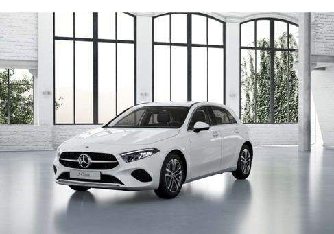 Mercedes-Benz A 180, 2025