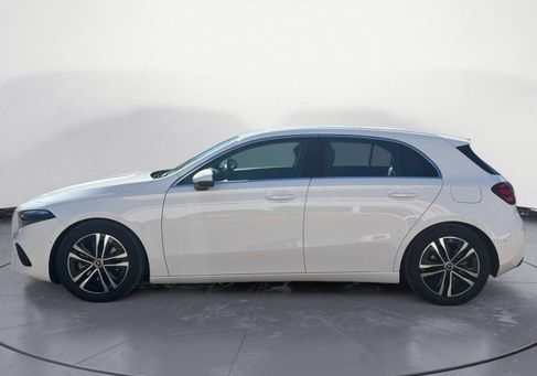 Mercedes-Benz A 200, 2024 2