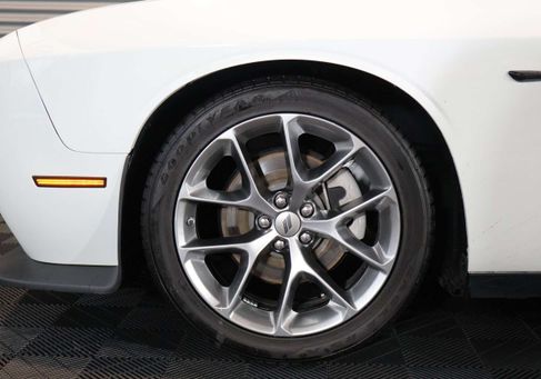 Dodge Challenger, 2022