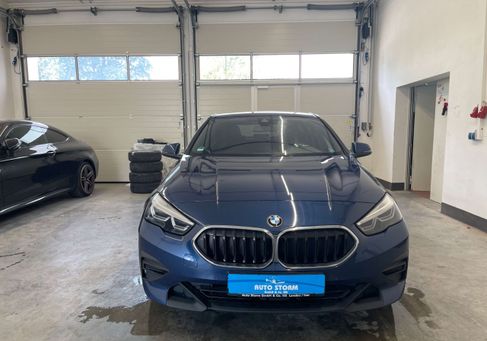 BMW 216, 2023