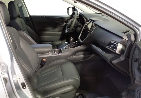 Subaru OUTBACK, 2025