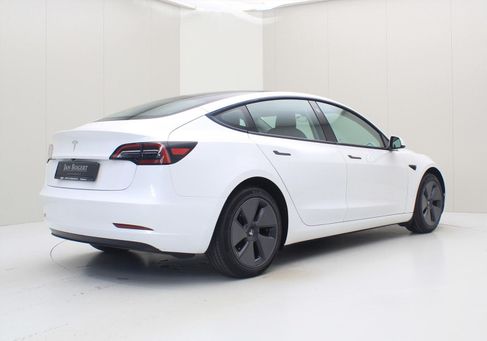 Tesla Model 3, 2023 2