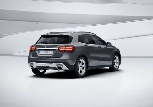 Mercedes-Benz GLA 180, 2019