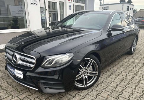 Mercedes-Benz E 200, 2019 3