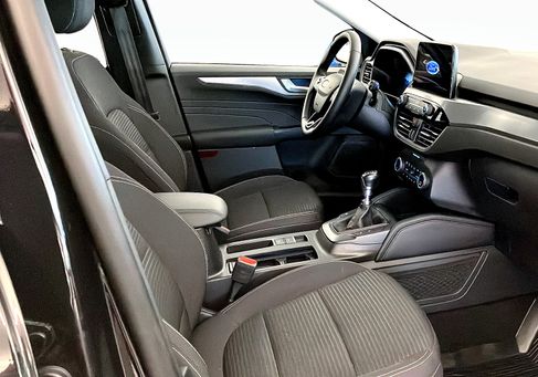 Ford Kuga, 2023