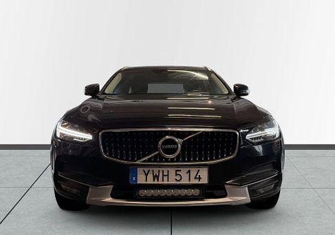 Volvo V90 Cross Country, 2018