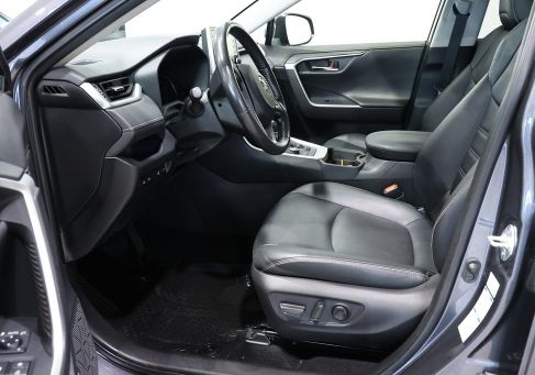 Toyota RAV 4, 2022 3