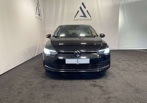 Volkswagen Golf, 2023 3