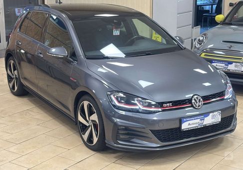 Volkswagen Golf, 2020