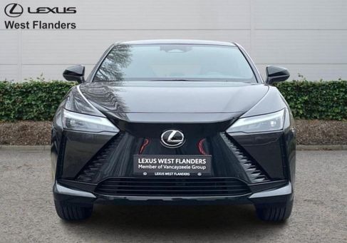 Lexus, 2025