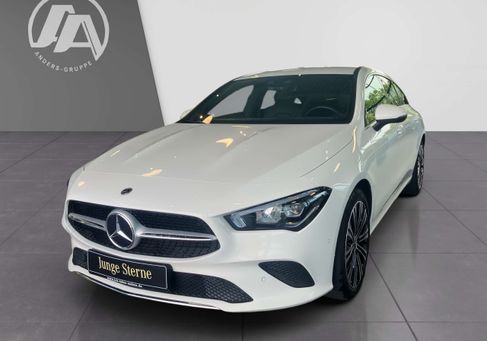 Mercedes-Benz CLA 200, 2023