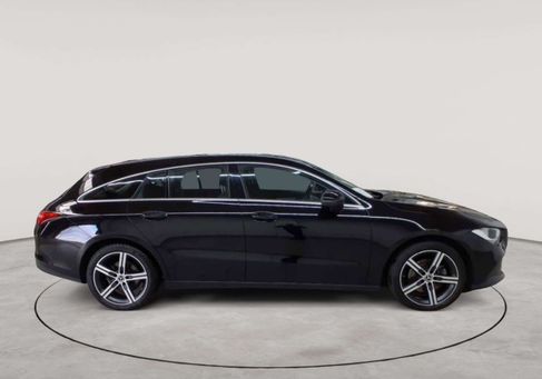 Mercedes-Benz CLA 200, 2021