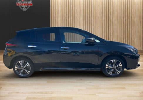 Nissan Leaf, 2020 3