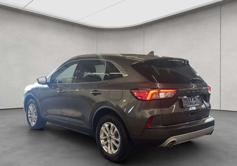 Ford Kuga, 2022