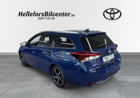 Toyota Auris Touring Sports, 2017