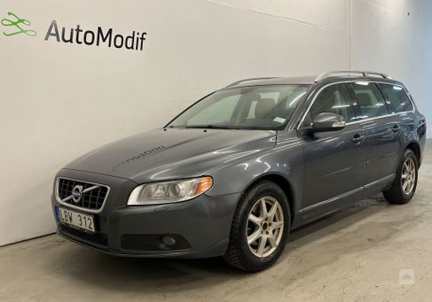 Volvo V70, 2011