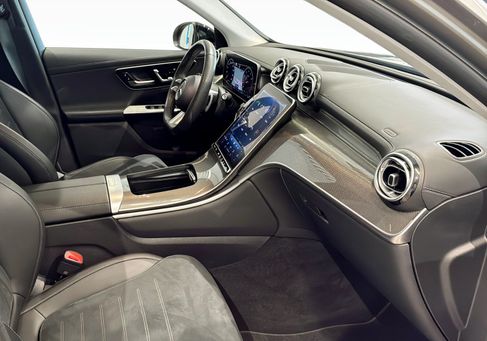 Mercedes-Benz GLC 200, 2023