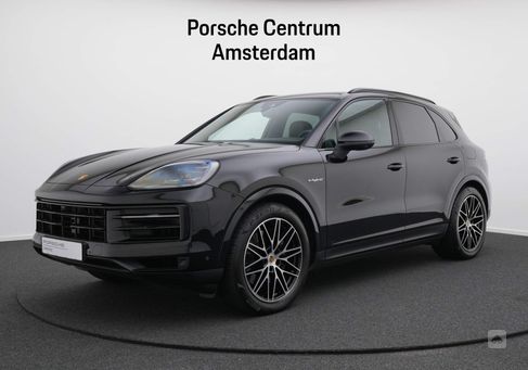 Porsche Cayenne, 2023