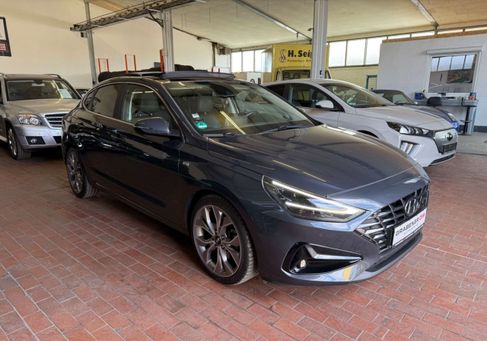 Hyundai i30, 2022 3