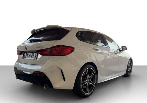 BMW 120, 2019