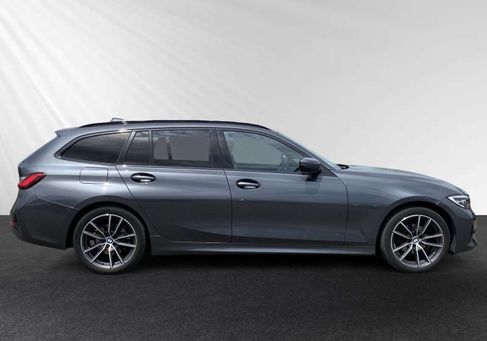 BMW 318, 2020
