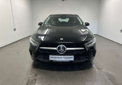 Mercedes-Benz A 200, 2021