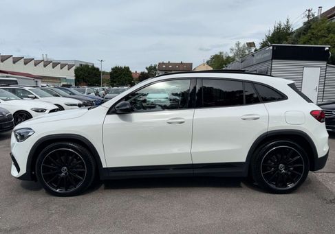 Mercedes-Benz GLA 200, 2023