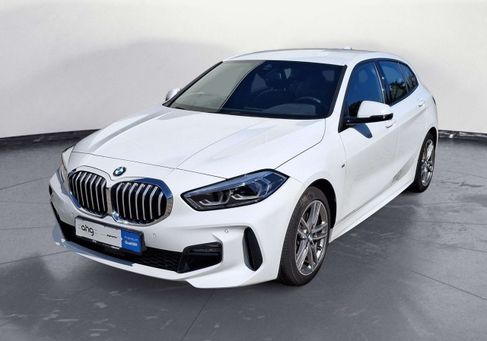 BMW 118, 2023