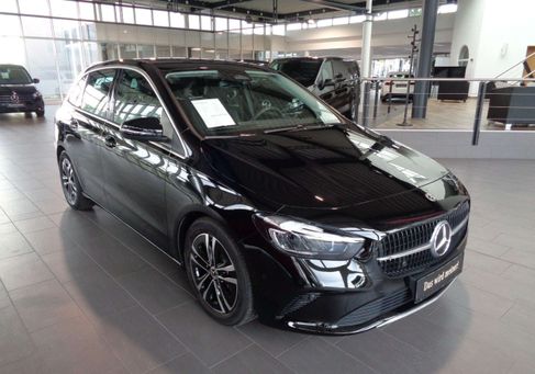 Mercedes-Benz B 200, 2024
