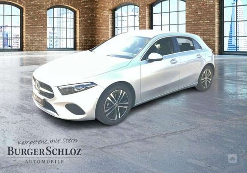 Mercedes-Benz A 200, 2023