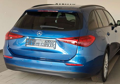 Mercedes-Benz C 300, 2022 2