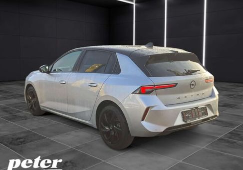 Opel Astra, 2022