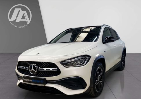 Mercedes-Benz GLA 250, 2021