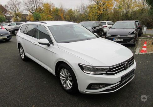 Volkswagen Passat Variant, 2022