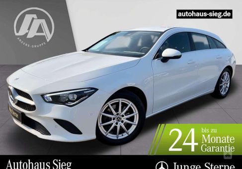 Mercedes-Benz CLA 200, 2022