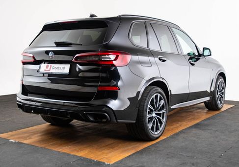 BMW X5, 2022