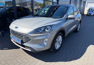 Ford Kuga, 2022